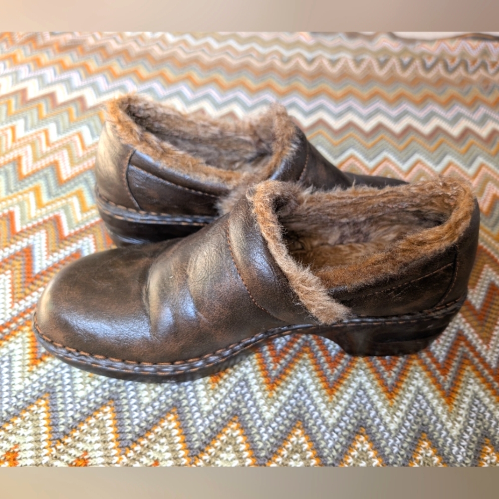 Born BOC Women’s Sherpa Lined Leather Mule Clogs Size 10